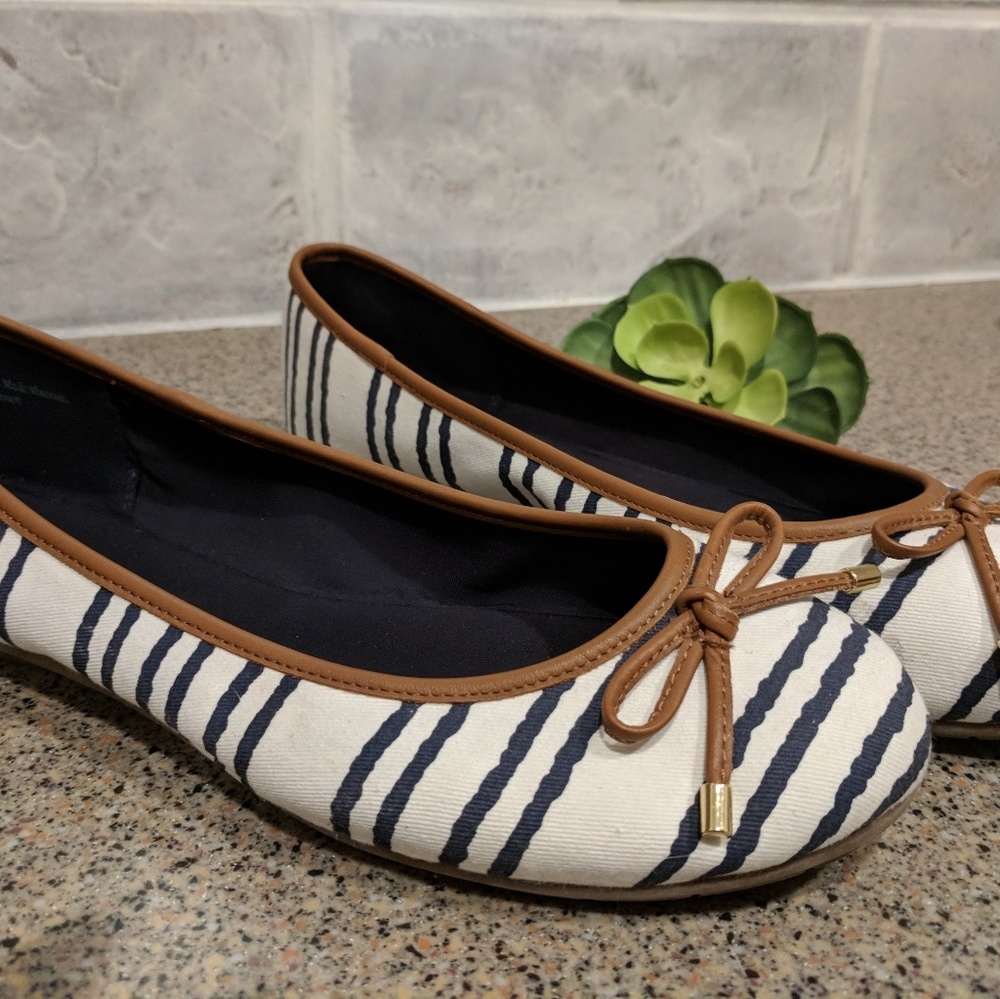 Navy and white striped flats SZ 10